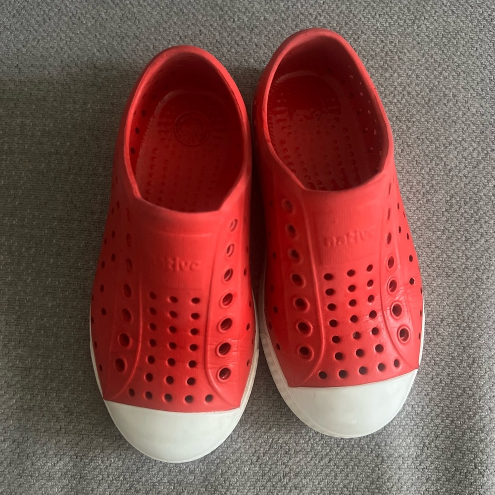 Native Kids Red and White Water Shoes